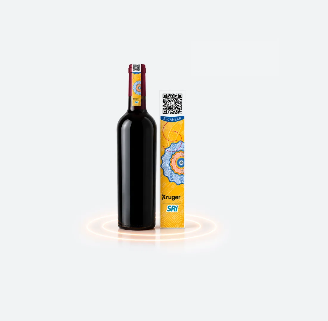 Botella con sello fiscal Ktrack aplicado